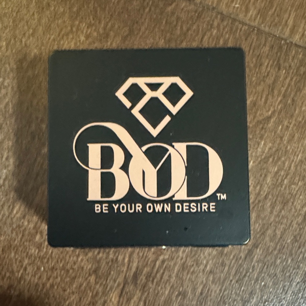 BYOD Be Your Own Desire- Matte Magic Loose Powder Translucent
